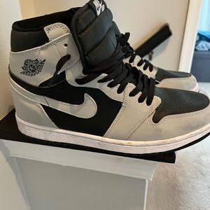 Nike Men's Black and White High-Top Sneakers